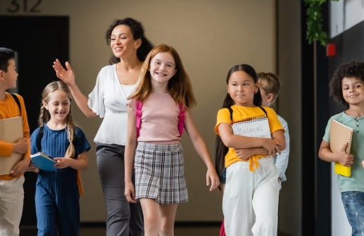 イギリス留学を楽しむ子どもたちの画像